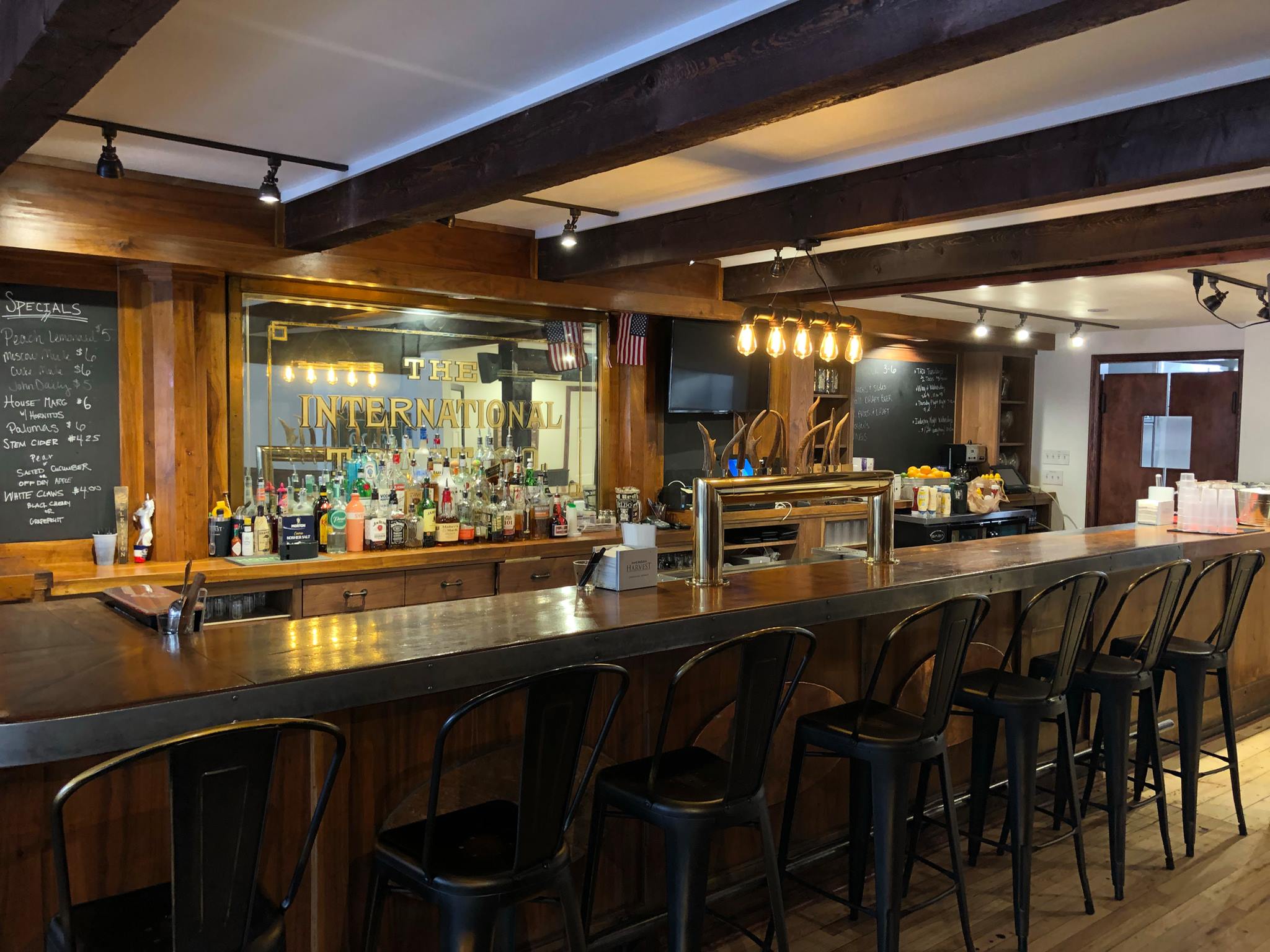 elk ave. brewing photo