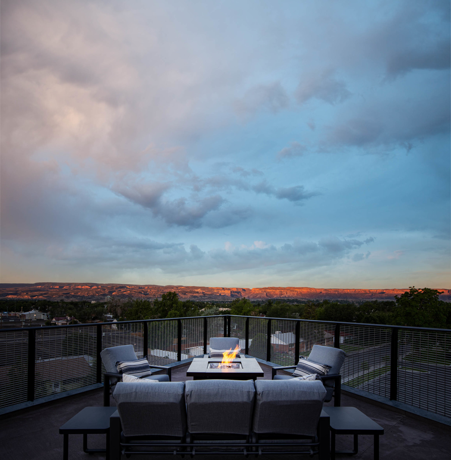 hotel maverick photo 12