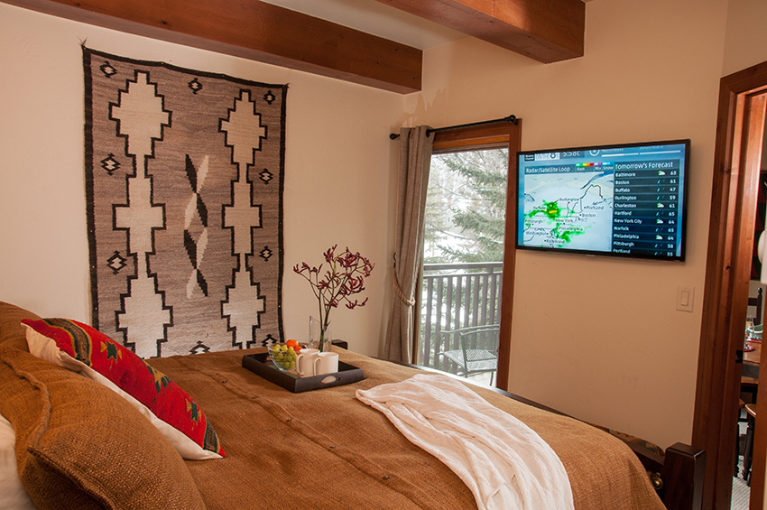 a recently upgraded 1-bedroom condo at the antlers. photo 6