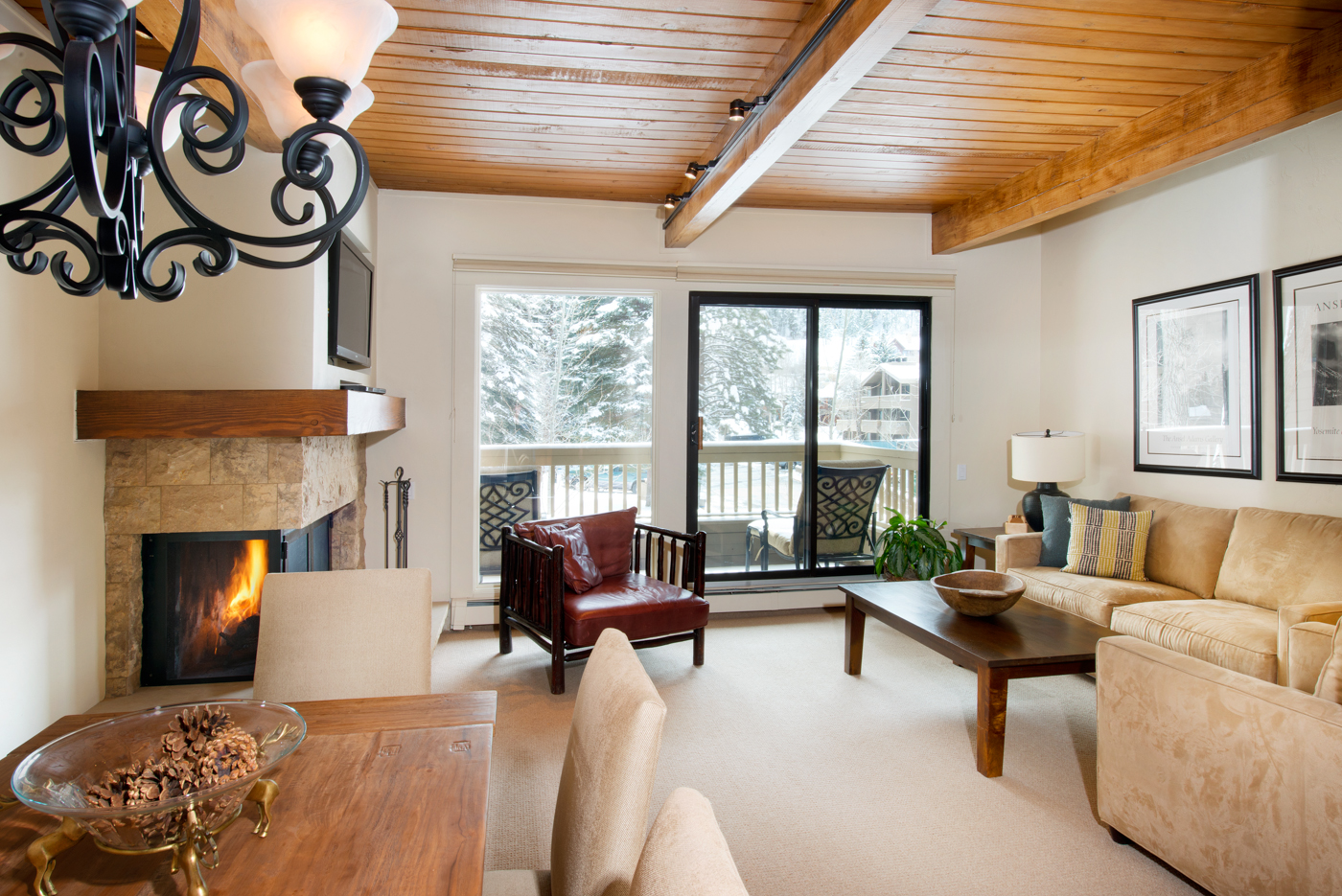 standard condominium photo 10